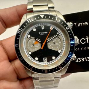 Tudor 001
